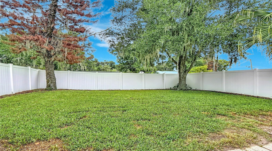 Lakeland, Florida 33810, 3 Bedroom Bedrooms, ,2 Bathroombathrooms,Residential,For Sale,Shirley,0,Mfrl4963526