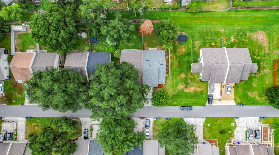 Lakeland, Florida 33810, 3 Bedroom Bedrooms, ,2 Bathroombathrooms,Residential,For Sale,Shirley,0,Mfrl4963526