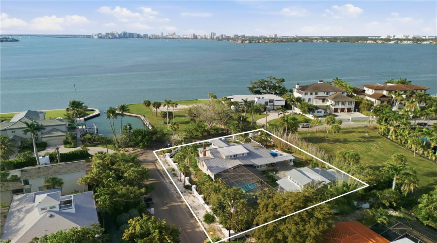Sarasota, Florida 34242, 5 Bedroom Bedrooms, ,5 Bathroombathrooms,Residential,For Sale,Norsota,0,Mfra4702465