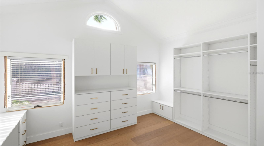 Sarasota, Florida 34242, 5 Bedroom Bedrooms, ,5 Bathroombathrooms,Residential,For Sale,Norsota,0,Mfra4702465