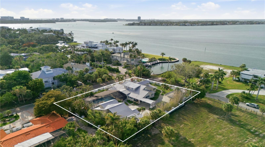 Sarasota, Florida 34242, 5 Bedroom Bedrooms, ,5 Bathroombathrooms,Residential,For Sale,Norsota,0,Mfra4702465