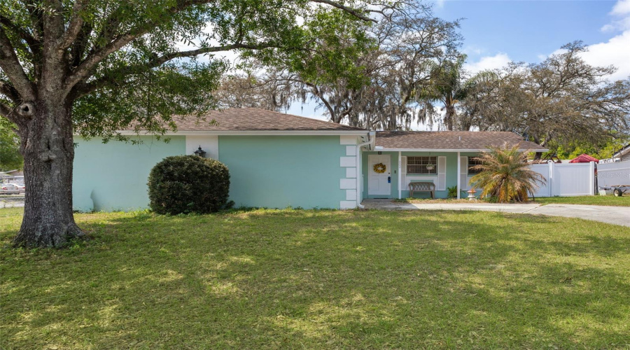 Brandon, Florida 33510, 4 Bedroom Bedrooms, ,2 Bathroombathrooms,Residential,For Sale,Avocado,0,Mfrtb8492194