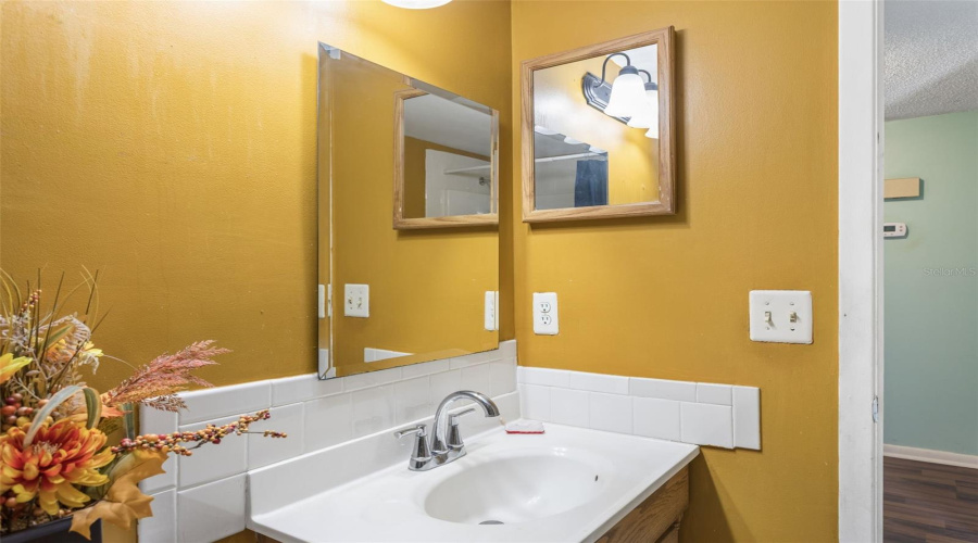 Brandon, Florida 33510, 4 Bedroom Bedrooms, ,2 Bathroombathrooms,Residential,For Sale,Avocado,0,Mfrtb8492194