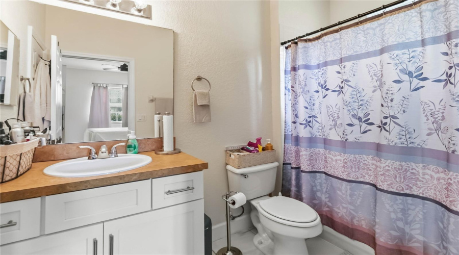 Kissimmee, Florida 34741, 4 Bedroom Bedrooms, ,3 Bathroombathrooms,Residential,For Sale,Forest Ridge,0,Mfrs5154697