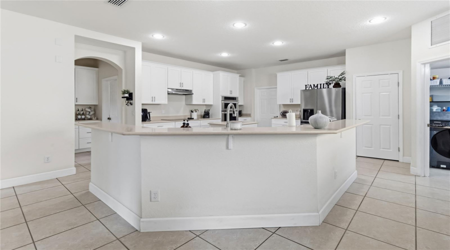 Kissimmee, Florida 34741, 4 Bedroom Bedrooms, ,3 Bathroombathrooms,Residential,For Sale,Forest Ridge,0,Mfrs5154697