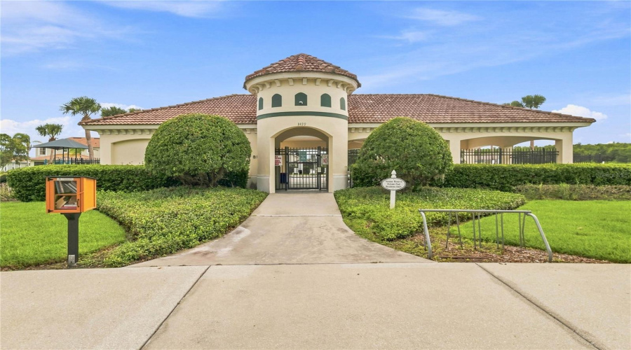 Kissimmee, Florida 34741, 4 Bedroom Bedrooms, ,3 Bathroombathrooms,Residential,For Sale,Forest Ridge,0,Mfrs5154697