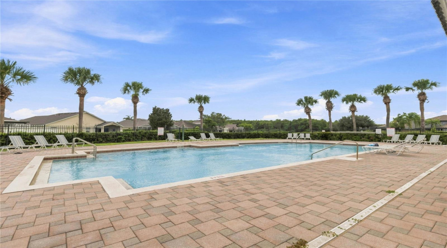 Kissimmee, Florida 34741, 4 Bedroom Bedrooms, ,3 Bathroombathrooms,Residential,For Sale,Forest Ridge,0,Mfrs5154697