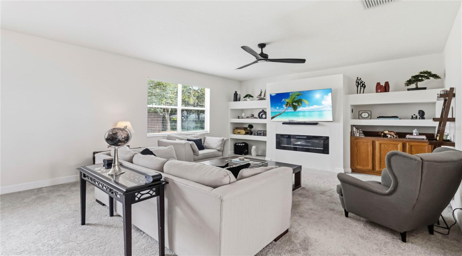 Kissimmee, Florida 34741, 4 Bedroom Bedrooms, ,3 Bathroombathrooms,Residential,For Sale,Forest Ridge,0,Mfrs5154697