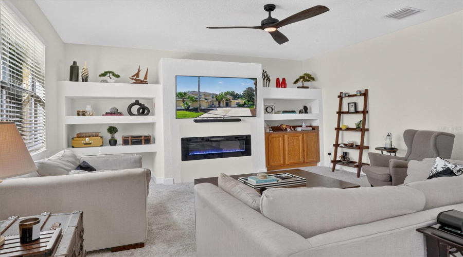 Kissimmee, Florida 34741, 4 Bedroom Bedrooms, ,3 Bathroombathrooms,Residential,For Sale,Forest Ridge,0,Mfrs5154697