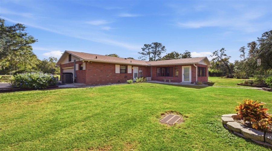 Lakeland, Florida 33809, 3 Bedroom Bedrooms, ,2 Bathroombathrooms,Residential,For Sale,Moore,0,Mfrl4963674