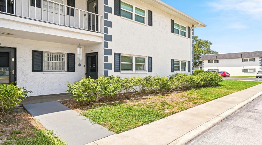 Bradenton, Florida 34207, 2 Bedroom Bedrooms, ,2 Bathroombathrooms,Residential,For Sale,46Th Avenue,0,Mfrtb8525764