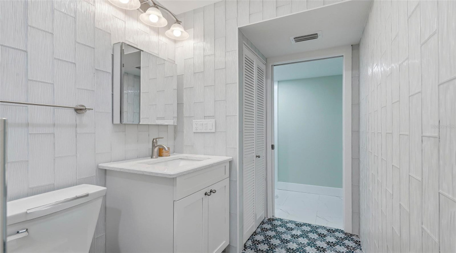 Bradenton, Florida 34207, 2 Bedroom Bedrooms, ,2 Bathroombathrooms,Residential,For Sale,46Th Avenue,0,Mfrtb8525764