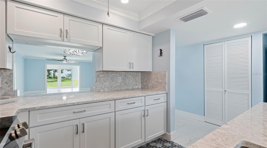 Bradenton, Florida 34207, 2 Bedroom Bedrooms, ,2 Bathroombathrooms,Residential,For Sale,46Th Avenue,0,Mfrtb8525764
