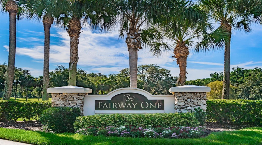 Valrico, Florida 33596, 3 Bedroom Bedrooms, ,3 Bathroombathrooms,Residential,For Sale,Fairway One,0,Mfrtb8492731
