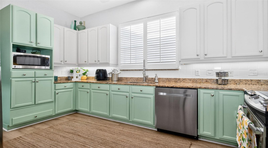 Valrico, Florida 33596, 3 Bedroom Bedrooms, ,3 Bathroombathrooms,Residential,For Sale,Fairway One,0,Mfrtb8492731