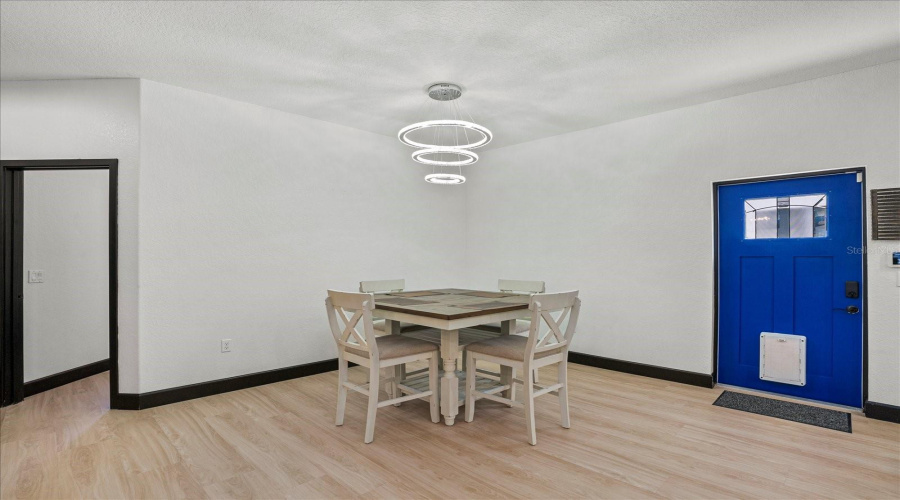 Sarasota, Florida 34237, 3 Bedroom Bedrooms, ,2 Bathroombathrooms,Residential,For Sale,Shade,0,Mfrn6143460