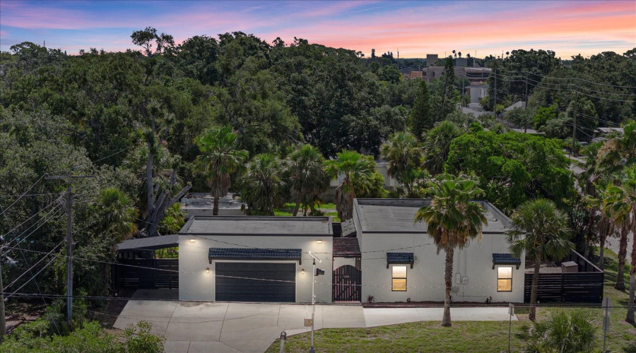 Sarasota, Florida 34237, 3 Bedroom Bedrooms, ,2 Bathroombathrooms,Residential,For Sale,Shade,0,Mfrn6143460
