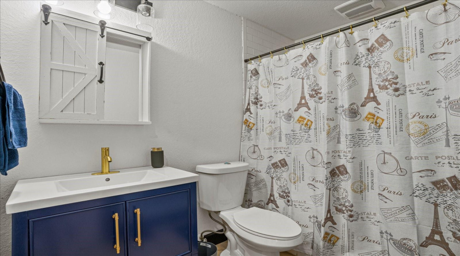 Sarasota, Florida 34237, 3 Bedroom Bedrooms, ,2 Bathroombathrooms,Residential,For Sale,Shade,0,Mfrn6143460