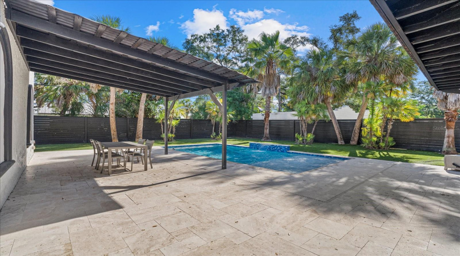 Sarasota, Florida 34237, 3 Bedroom Bedrooms, ,2 Bathroombathrooms,Residential,For Sale,Shade,0,Mfrn6143460