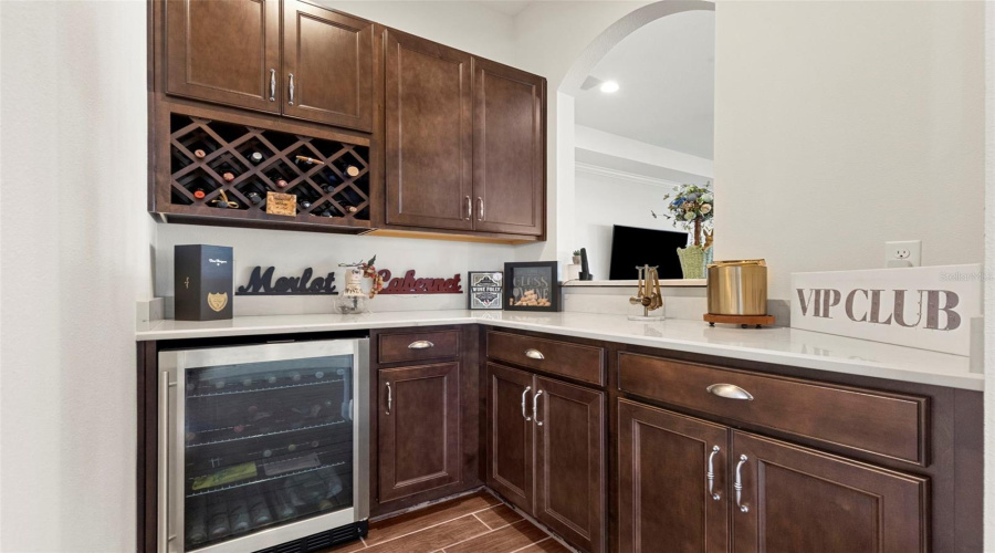 Tampa, Florida 33624, 4 Bedroom Bedrooms, ,3 Bathroombathrooms,Residential,For Sale,Lakecastle,0,Mfrtb8513935