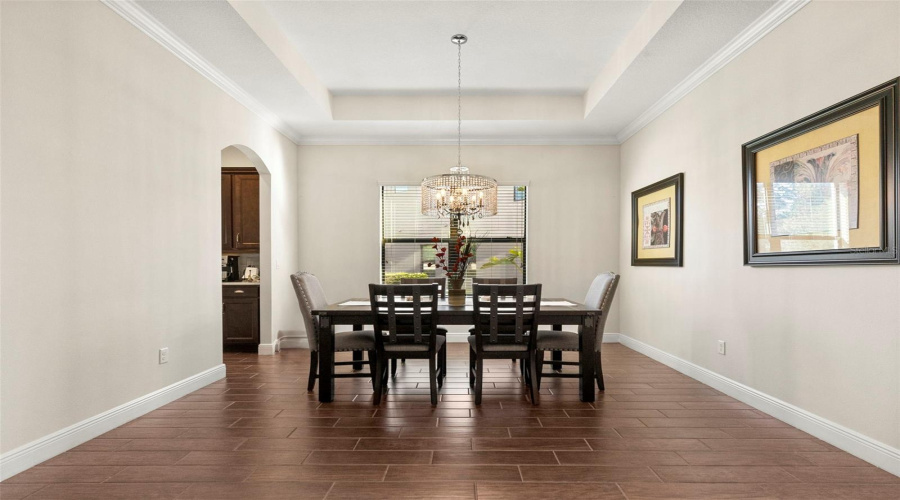 Tampa, Florida 33624, 4 Bedroom Bedrooms, ,3 Bathroombathrooms,Residential,For Sale,Lakecastle,0,Mfrtb8513935