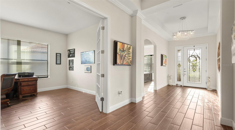 Tampa, Florida 33624, 4 Bedroom Bedrooms, ,3 Bathroombathrooms,Residential,For Sale,Lakecastle,0,Mfrtb8513935
