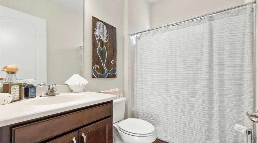 Tampa, Florida 33624, 4 Bedroom Bedrooms, ,3 Bathroombathrooms,Residential,For Sale,Lakecastle,0,Mfrtb8513935