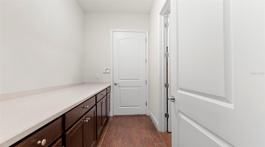 Tampa, Florida 33624, 4 Bedroom Bedrooms, ,3 Bathroombathrooms,Residential,For Sale,Lakecastle,0,Mfrtb8513935