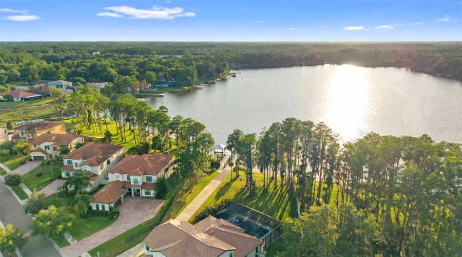 Tampa, Florida 33624, 4 Bedroom Bedrooms, ,3 Bathroombathrooms,Residential,For Sale,Lakecastle,0,Mfrtb8513935