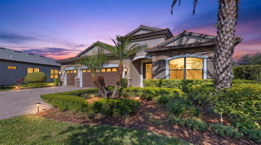Tampa, Florida 33624, 4 Bedroom Bedrooms, ,3 Bathroombathrooms,Residential,For Sale,Lakecastle,0,Mfrtb8513935
