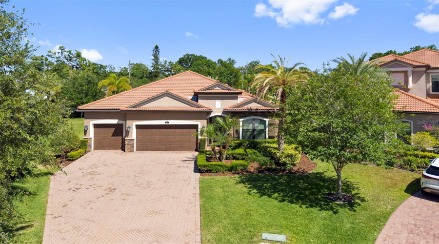 Tampa, Florida 33624, 4 Bedroom Bedrooms, ,3 Bathroombathrooms,Residential,For Sale,Lakecastle,0,Mfrtb8513935
