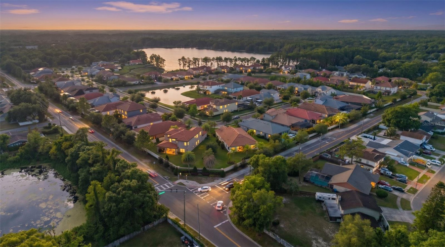 Tampa, Florida 33624, 4 Bedroom Bedrooms, ,3 Bathroombathrooms,Residential,For Sale,Lakecastle,0,Mfrtb8513935