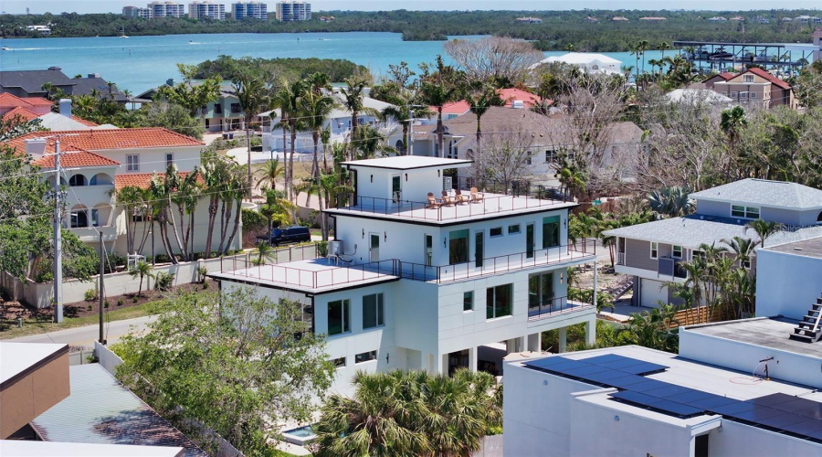 Sarasota, Florida 34242, 4 Bedroom Bedrooms, ,4 Bathroombathrooms,Residential,For Sale,Midnight Pass,0,Mfra4702119