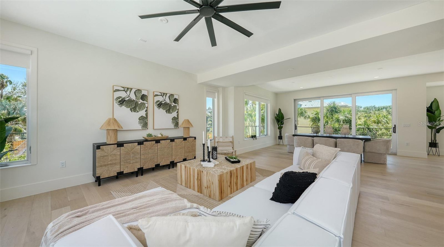 Sarasota, Florida 34242, 4 Bedroom Bedrooms, ,4 Bathroombathrooms,Residential,For Sale,Midnight Pass,0,Mfra4702119