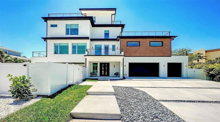 Sarasota, Florida 34242, 4 Bedroom Bedrooms, ,4 Bathroombathrooms,Residential,For Sale,Midnight Pass,0,Mfra4702119