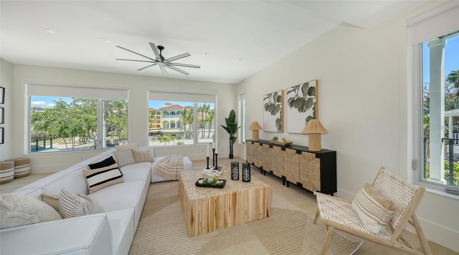 Sarasota, Florida 34242, 4 Bedroom Bedrooms, ,4 Bathroombathrooms,Residential,For Sale,Midnight Pass,0,Mfra4702119
