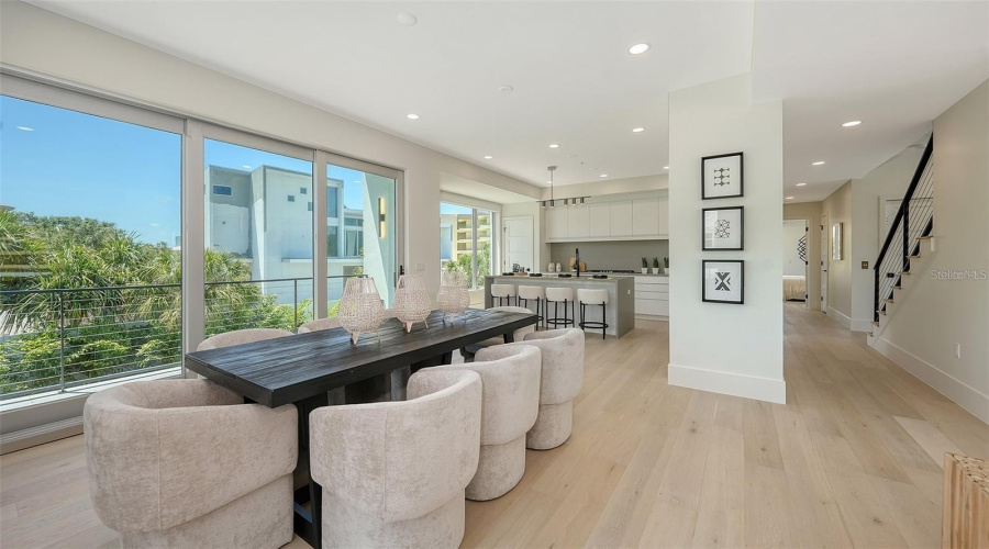 Sarasota, Florida 34242, 4 Bedroom Bedrooms, ,4 Bathroombathrooms,Residential,For Sale,Midnight Pass,0,Mfra4702119