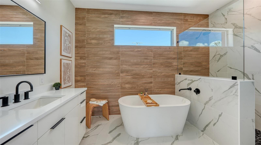 Sarasota, Florida 34242, 4 Bedroom Bedrooms, ,4 Bathroombathrooms,Residential,For Sale,Midnight Pass,0,Mfra4702119