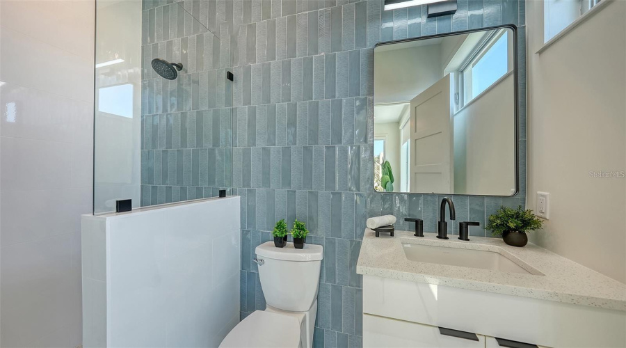 Sarasota, Florida 34242, 4 Bedroom Bedrooms, ,4 Bathroombathrooms,Residential,For Sale,Midnight Pass,0,Mfra4702119