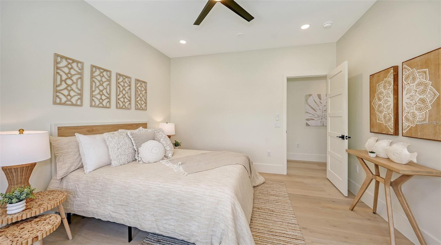 Sarasota, Florida 34242, 4 Bedroom Bedrooms, ,4 Bathroombathrooms,Residential,For Sale,Midnight Pass,0,Mfra4702119