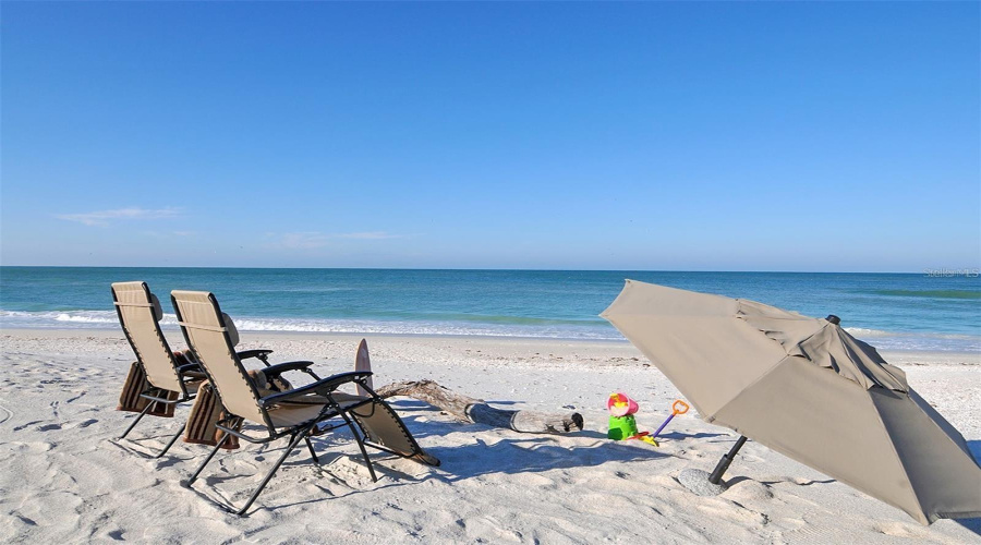 Sarasota, Florida 34242, 4 Bedroom Bedrooms, ,4 Bathroombathrooms,Residential,For Sale,Midnight Pass,0,Mfra4702119
