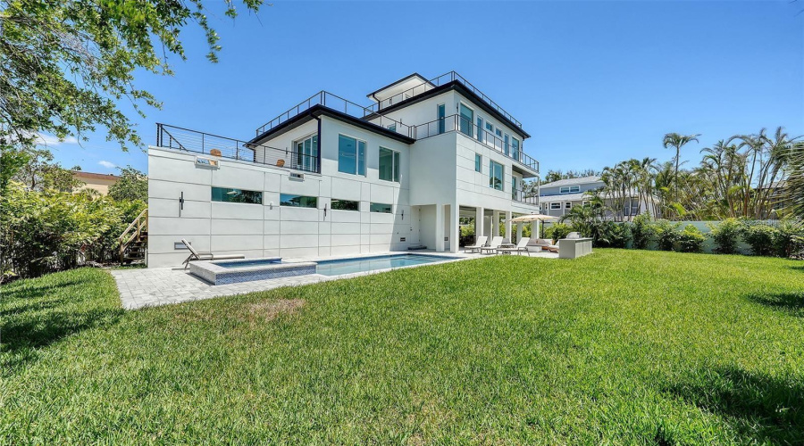 Sarasota, Florida 34242, 4 Bedroom Bedrooms, ,4 Bathroombathrooms,Residential,For Sale,Midnight Pass,0,Mfra4702119