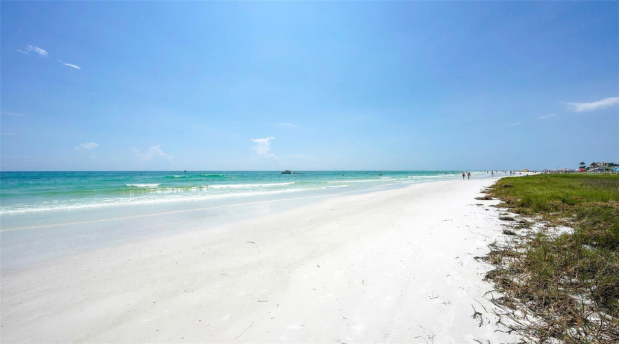 Sarasota, Florida 34242, 4 Bedroom Bedrooms, ,4 Bathroombathrooms,Residential,For Sale,Midnight Pass,0,Mfra4702119