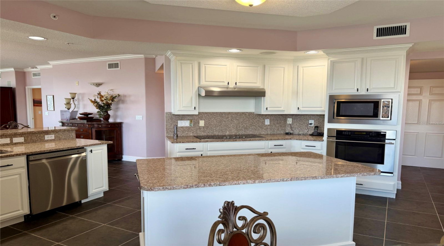 Daytona Beach, Florida 32118, 3 Bedroom Bedrooms, ,3 Bathroombathrooms,Residential,For Sale,Atlantic,0,Mfrv4944000