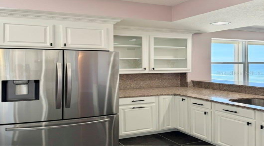 Large Breakfast Bar