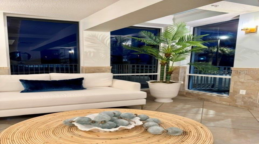 Downstairs Foyer