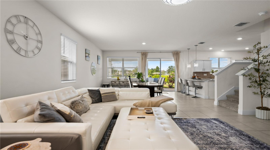Living Room + Dining Room Combo