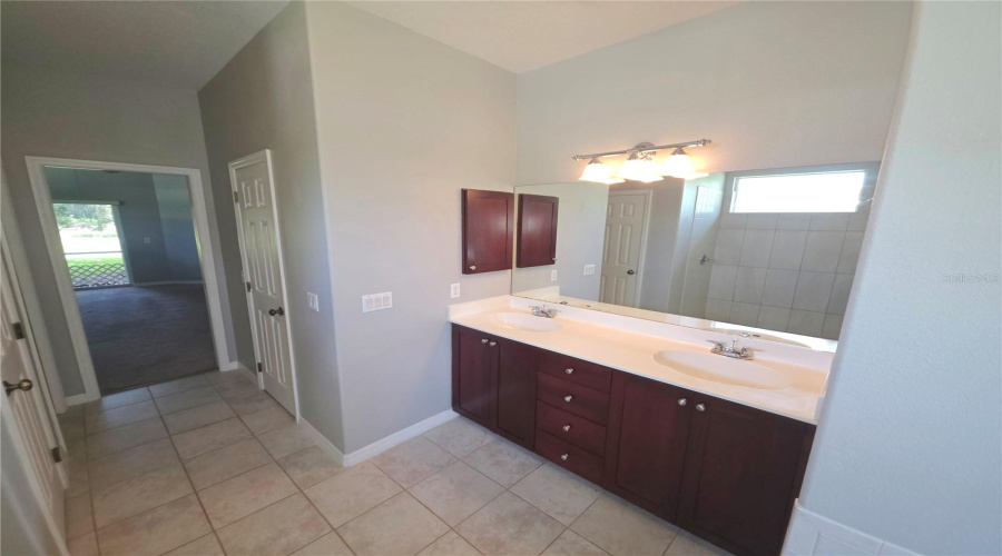 North Port, Florida 34286, 3 Bedroom Bedrooms, ,2 Bathroombathrooms,Residential,For Sale,Langsom,0,Mfrd6148318