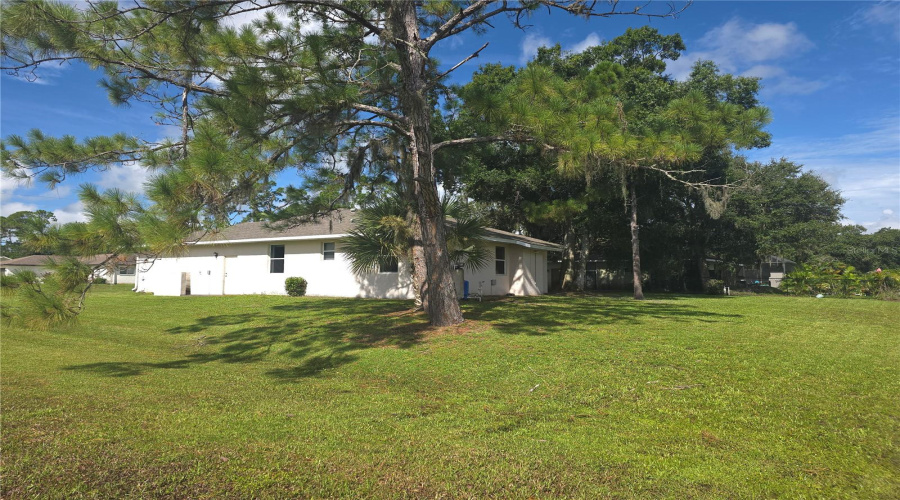 North Port, Florida 34286, 3 Bedroom Bedrooms, ,2 Bathroombathrooms,Residential,For Sale,Langsom,0,Mfrd6148318