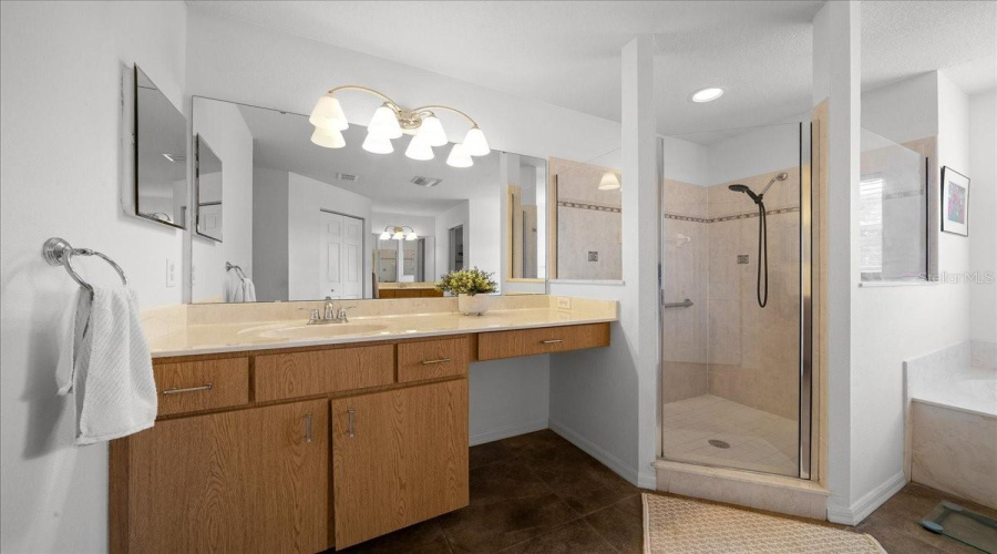 Ocala, Florida 34476, 3 Bedroom Bedrooms, ,2 Bathroombathrooms,Residential,For Sale,108Th,0,Mfrom730741